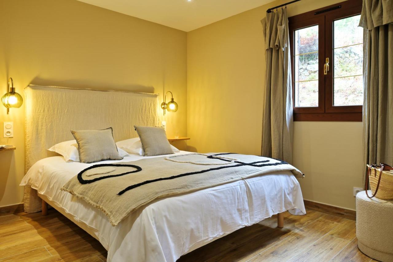 Hotel Coco Venaco (Corsica)